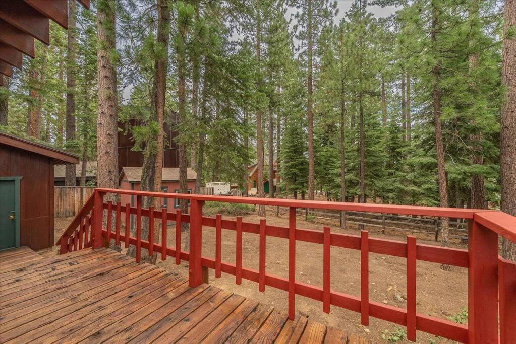 Carnelian Bay Cozy Pet-Friendly Cabin W Fenced-In Yard Close To Slopes Beach Town מראה חיצוני תמונה