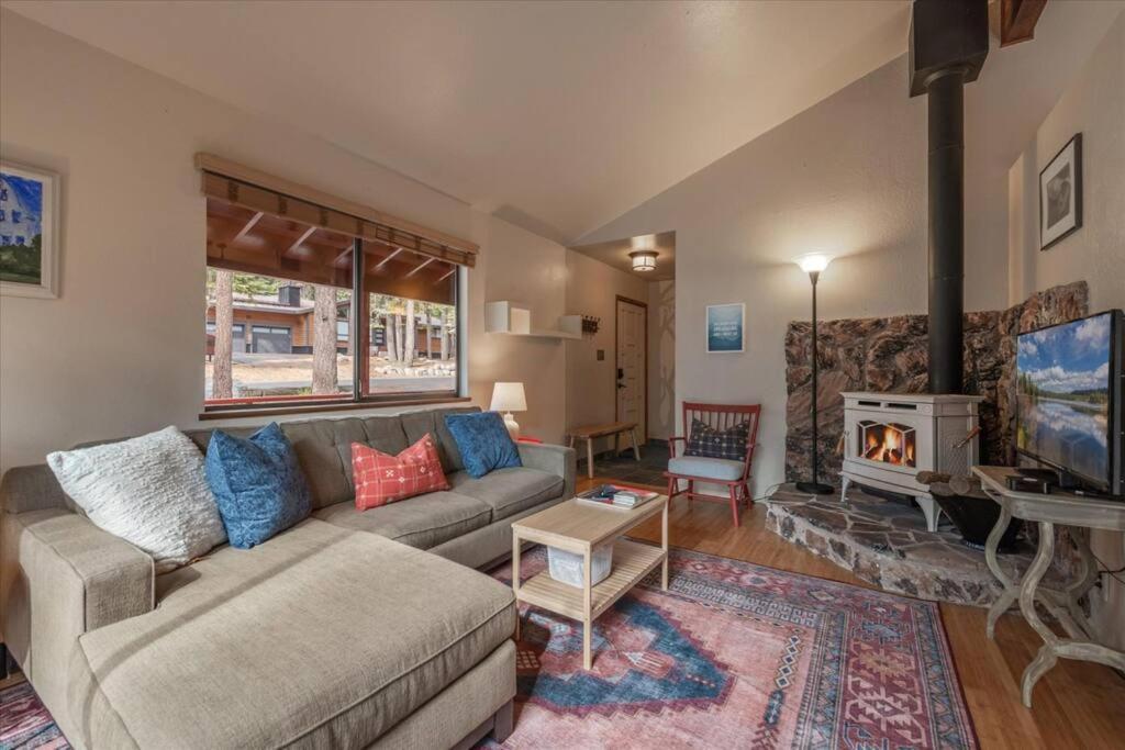 Carnelian Bay Cozy Pet-Friendly Cabin W Fenced-In Yard Close To Slopes Beach Town מראה חיצוני תמונה